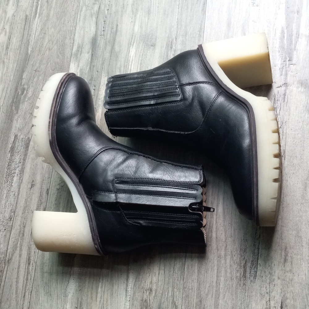 OASIS SOCIETY Boots Women's Platform Block Heel Black Booties Size 7.5